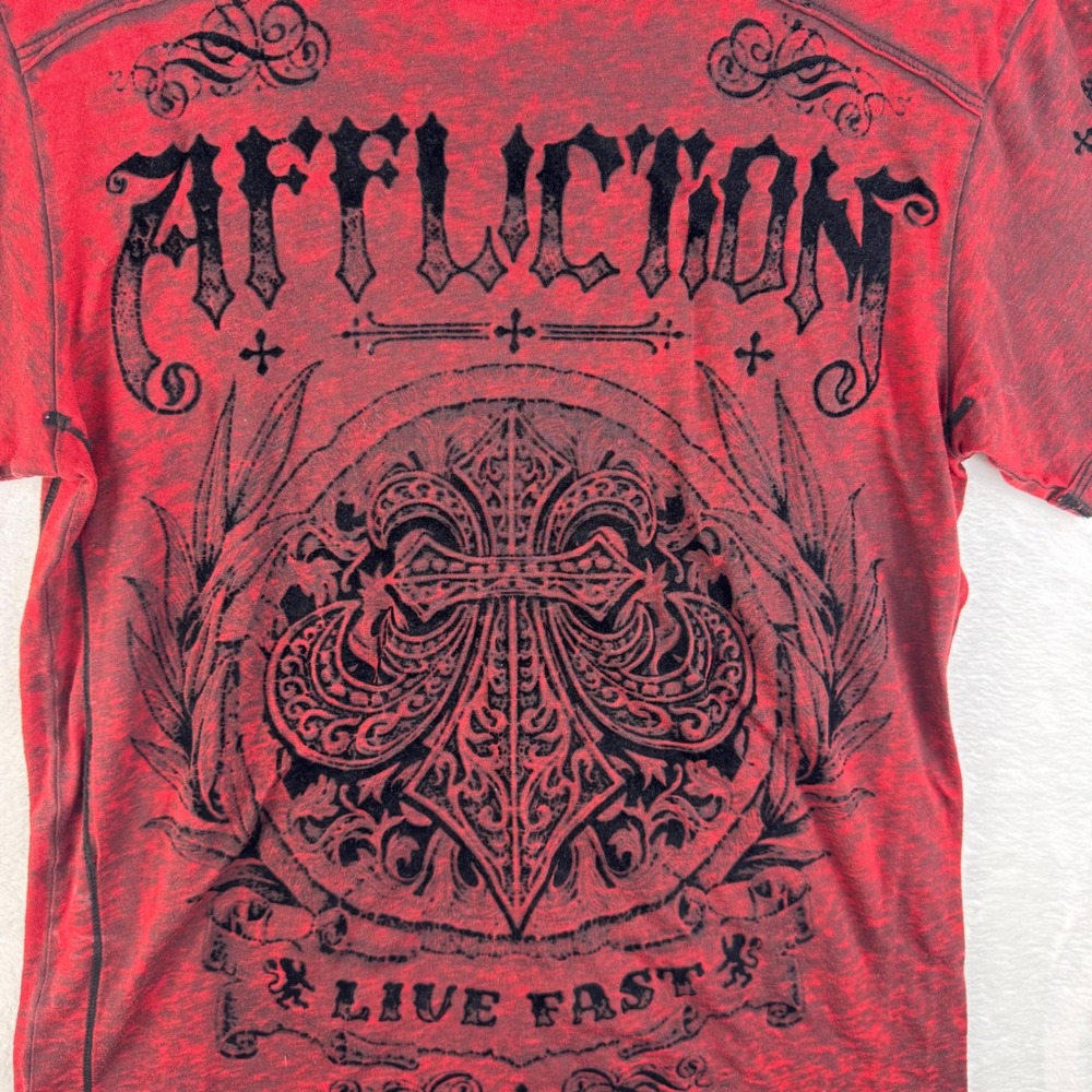 Affliction Live Fast Graphic T-Shirt Men Medium Red Black Burnout MMA Y2K Gothic - Picture 2 of 4